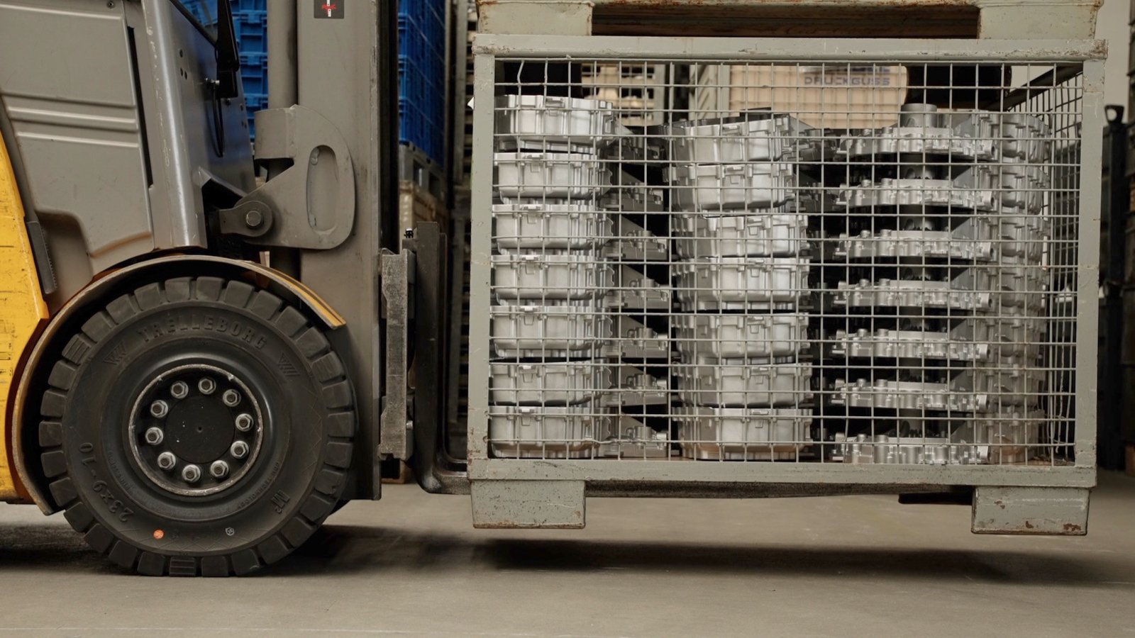 B+S Metallbearbeitung – Logistik mit Gitterboxen