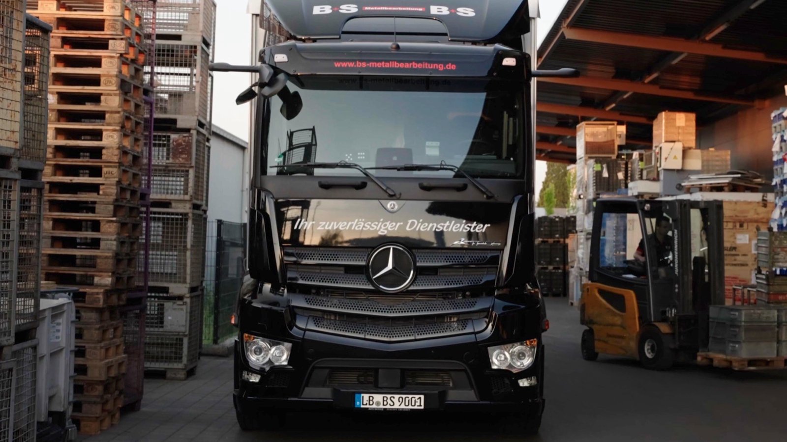 B+S Metallbearbeitung – LKW-Flotte